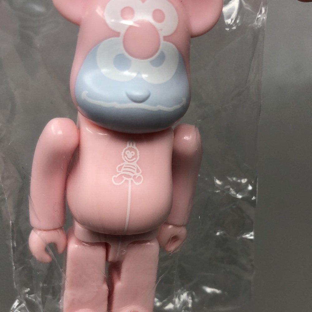 Bearbrick Series 48 Elmo Sesame Street Gelato Pique Pink - Picture 5 of 8